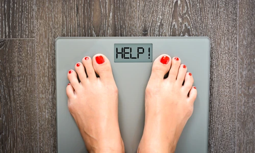 Cum stii daca te ingrasi din cauza tiroidei  Sursa foto shutterstock 332045699 jpg