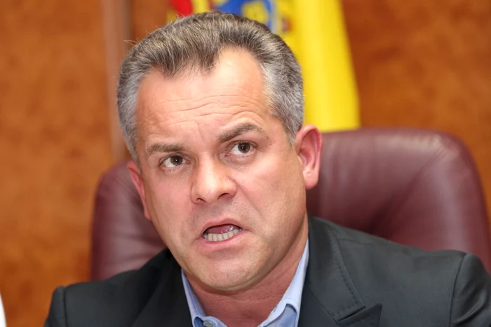 Vlad Plahotniuc-Ulinici a ajuns în colimatorul autorităţilor din România Foto: Adevărul