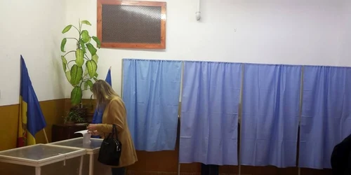 Basarabenii votează şi la Timişoara FOTO Ştefan Both