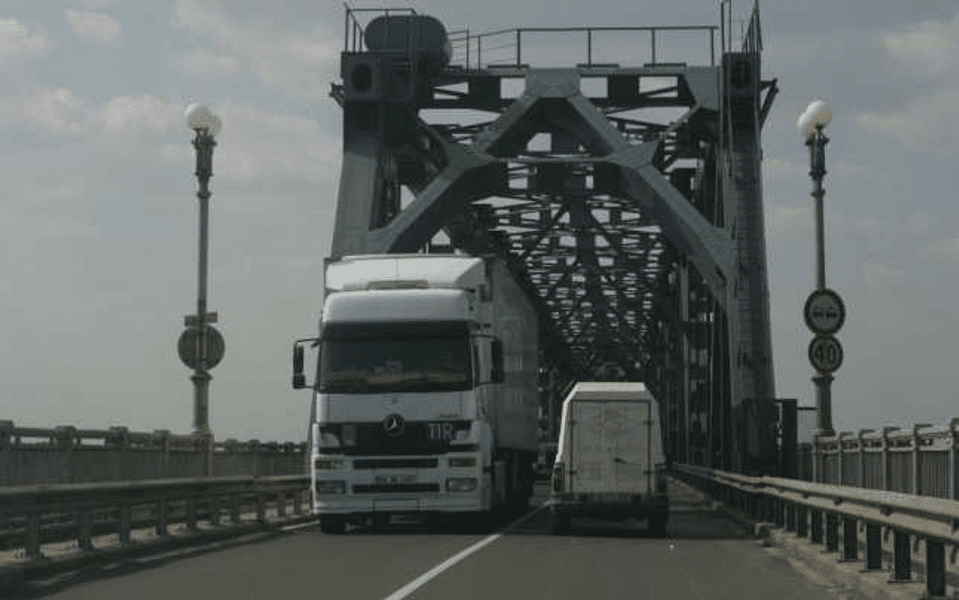La Giurgiu-Ruse se va trece și cu bacul