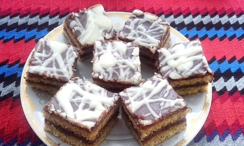 Patratele cu cafea si ciocolata jpeg