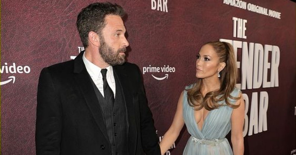 Jennifer Lopez și Ben Affleck, soți la cuțite! Actorul pare că se află într-un „turneu al nefericirii”