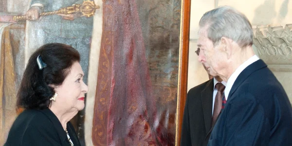 Virginia Zeani si Regele mihain FORO FB  familia regala jpg