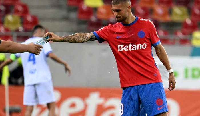 Daniel Bîrligea a adus victoria pentru FCSB în Liga Europa (FOTO: Sportpictures)