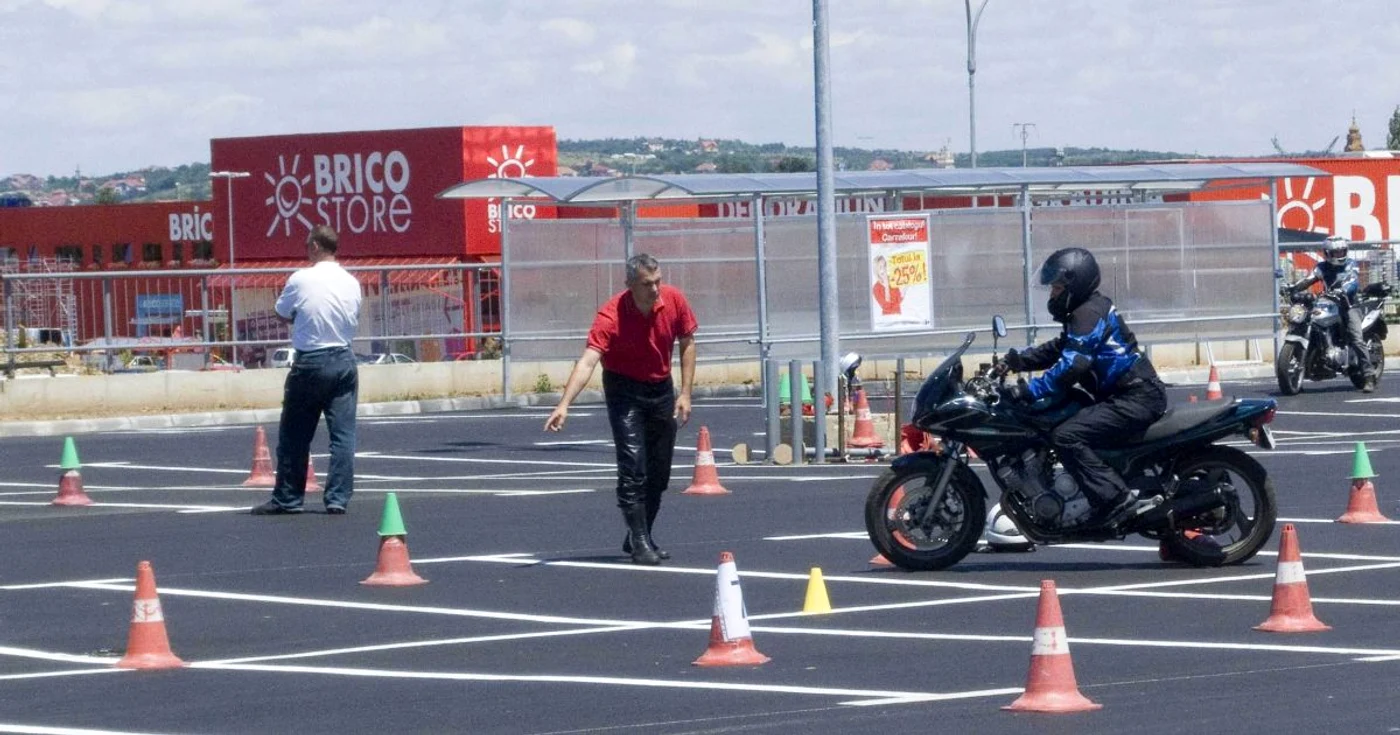 Cursul pentru motocicliști se desfășoară sâmbătă la Era Park