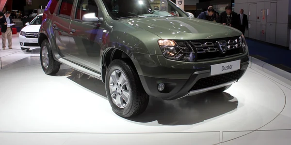 Autoturismul Dacia Duster în cadrul Salonului Auto de la Frankfurt MEDIAFAX FOTO