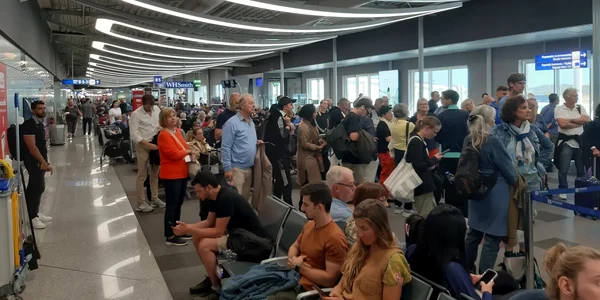 aeroport grecia jpg