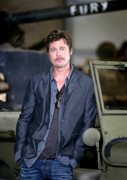 Sfaturi sexuale de la vedete: Brat Pitt a mărturisit că încearcă diverse lucruri pentru a-şi condimenta viaţa sexuală