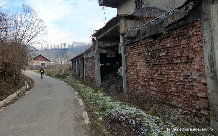Intrarea în Mina Lonea din Valea Jiului
