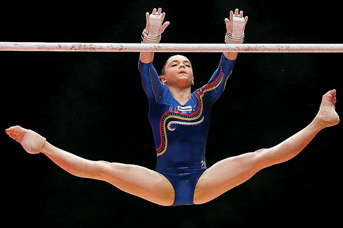 Silvia Zarzu a ratat la paralele, la fel ca și colegele ei