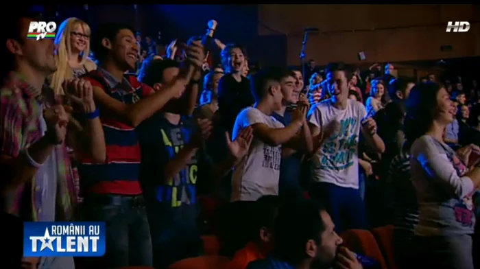 Aceştia nu au apreciat talentul ei, ci au dansat pe manele.