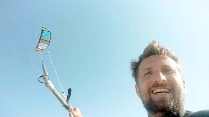 
    După o vacanţă plină de peripeţii, Dani revine azi la Antena 1  