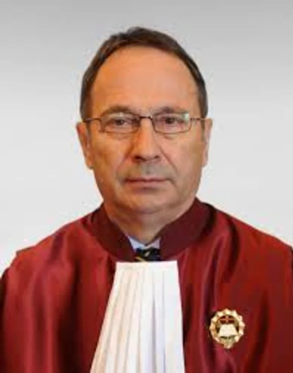 
    Marian Enache a fost propus de Camera Deputaţilor  