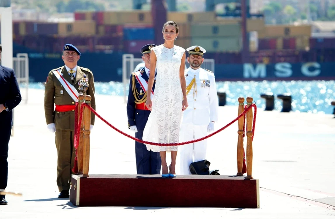 Regina Letizia a impresionat prin ținuta pe care a purtat-o Sursă foto: Profimedia