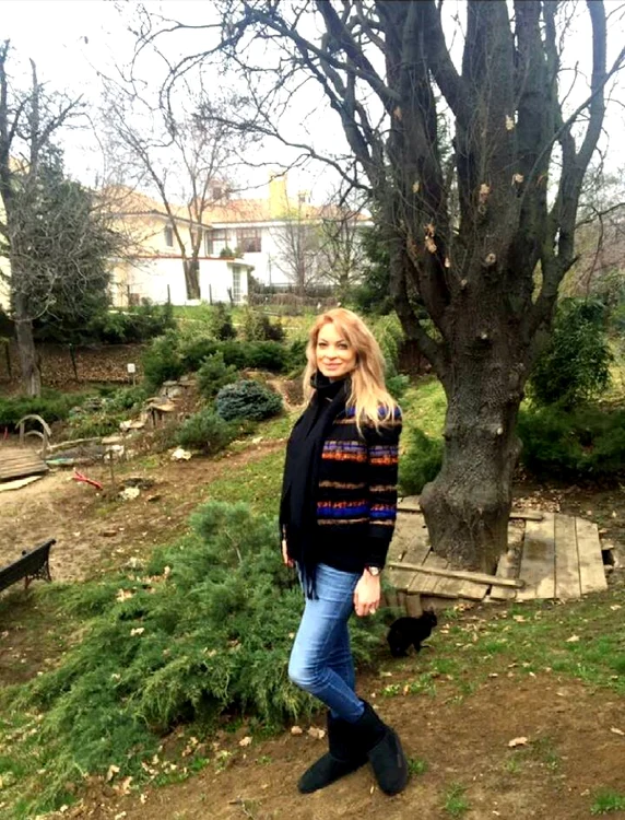 Valentina Pelinel publică frecvent imagini noi cu ea. Îi place să se laude cât de mult i-a mai crescut burtica de gravidă