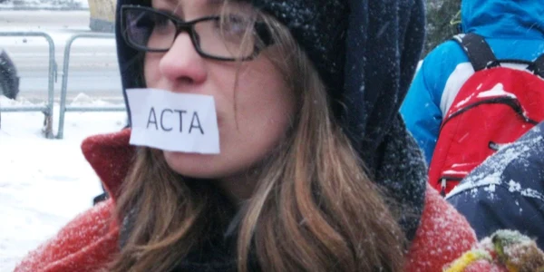 ACTA a coborât generaţia Facebook în stradă 