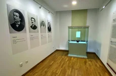 Muzeul Literaturii Române Iași De la Mihail Kogălniceanu la scriitori contemporani jpeg