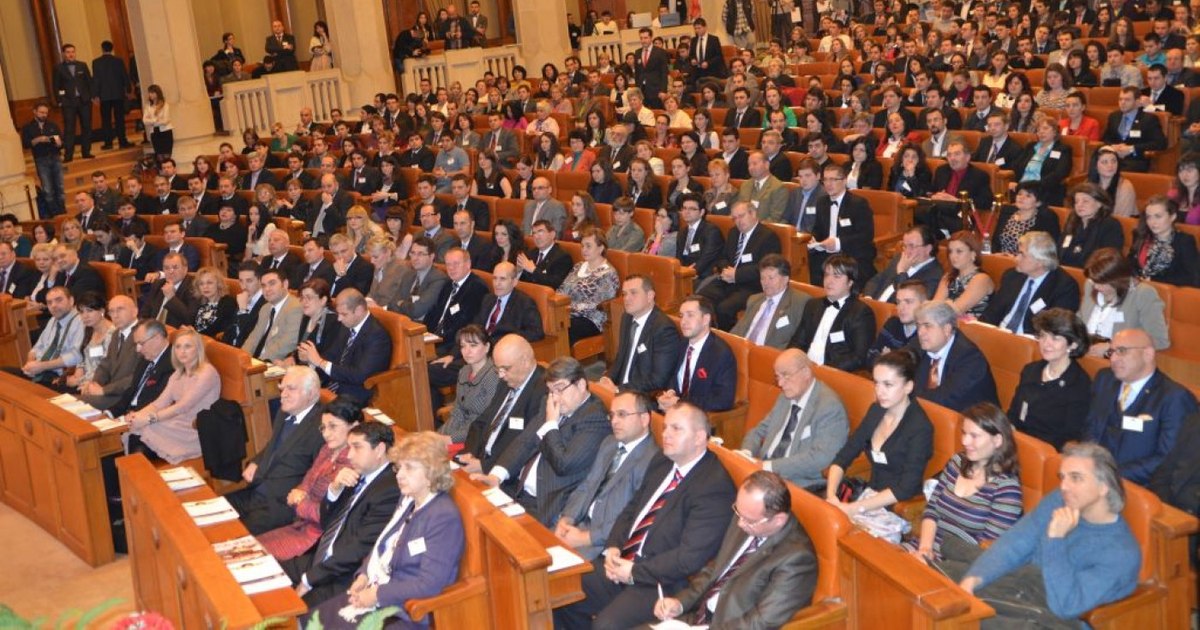 LSRS a lansat SMART Diaspora, strategia de repatriere a tinerilor din