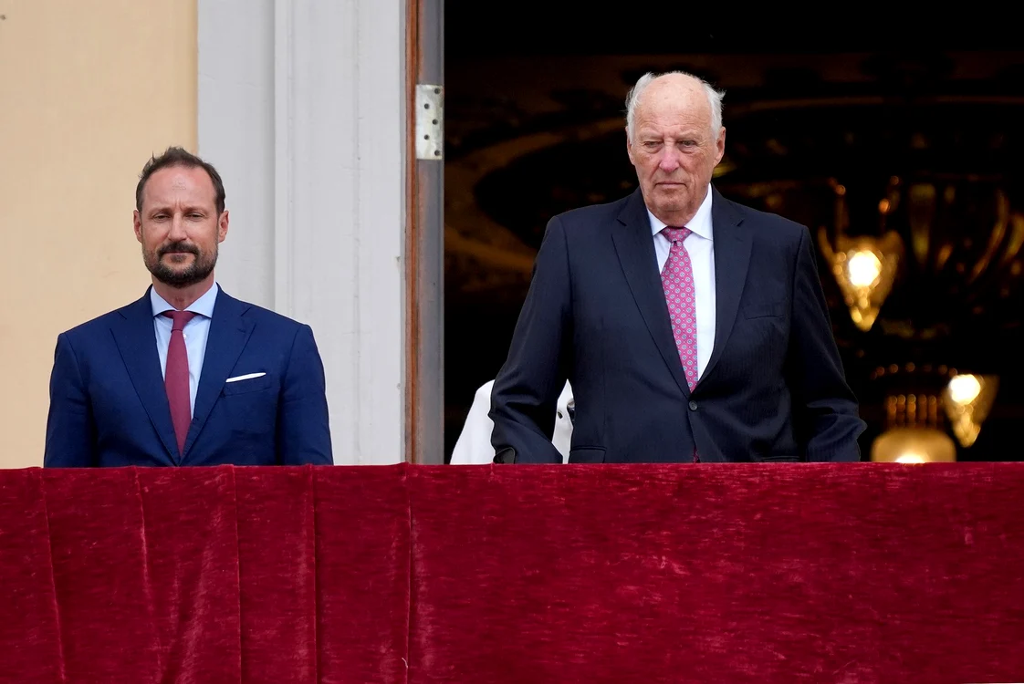 Prințul Haakon si Regele Harald al Norvegiei profimedia 0900103309 jpg