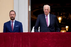 Prințul Haakon si Regele Harald al Norvegiei   profimedia 0900103309 jpg