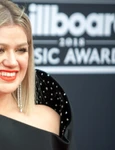 Kelly Clarkson jpg