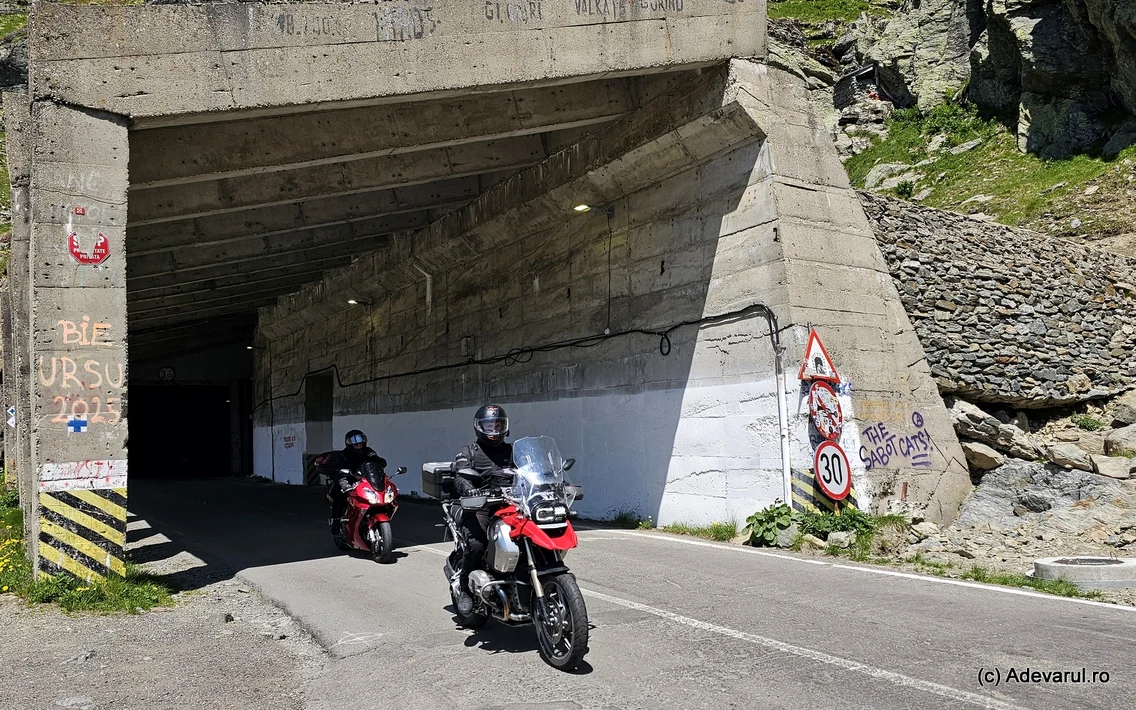 Transfăgărășan  Foto Daniel Guță ADEVĂRUL (98) jpg
