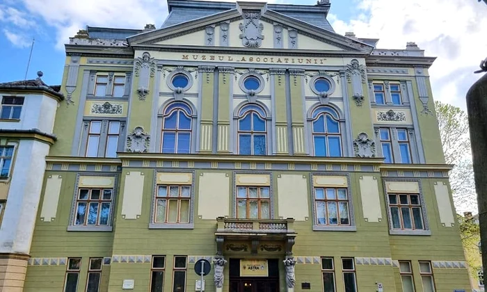 Palatul ASTRA din Sibiu a adăpostit Muzeul Asociațiunii, primul muzeu al românilor din Transilvania,