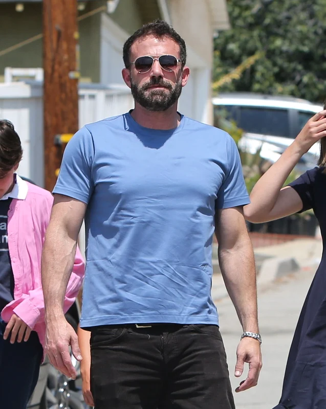 2 ben affleck cu copiii de ziua sa jpg jpeg