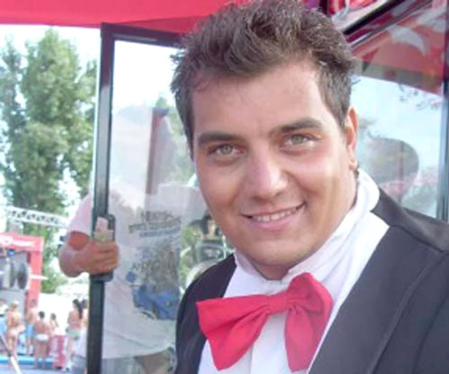 Bursucul a sărutat-o pe Teo Trandafir