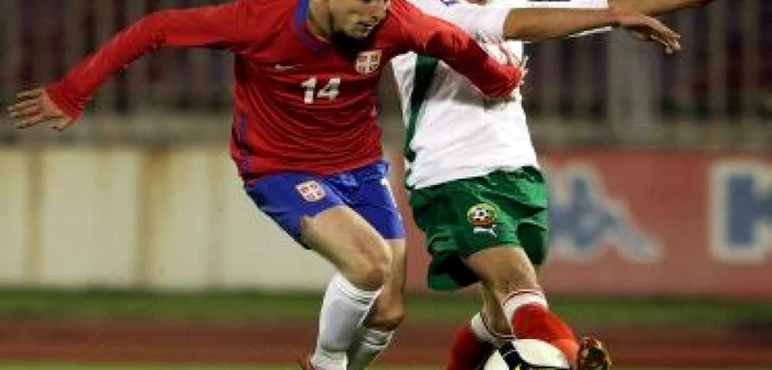 Milan Jovanovici (stânga) este titular în naţionala Serbiei