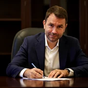 catalin drula foto facebook png