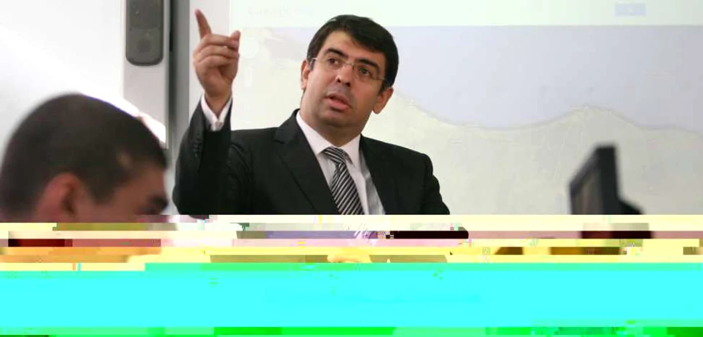 Ministerul Justiţiei va da un răspuns în două săptămâni cu privire la cererea de graţiere a lui Jean Pădureanu FOTO Mediafax