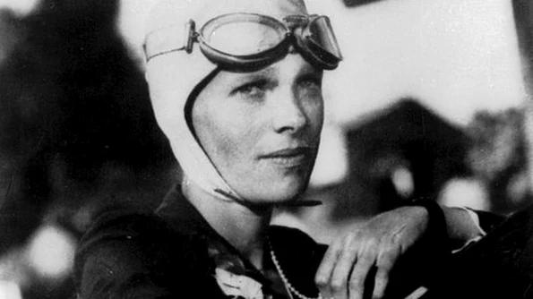 Misterul dispariţiei Ameliei Earhart a fost elucidat  Scheletul aviatoarei a fost identificat   jpeg