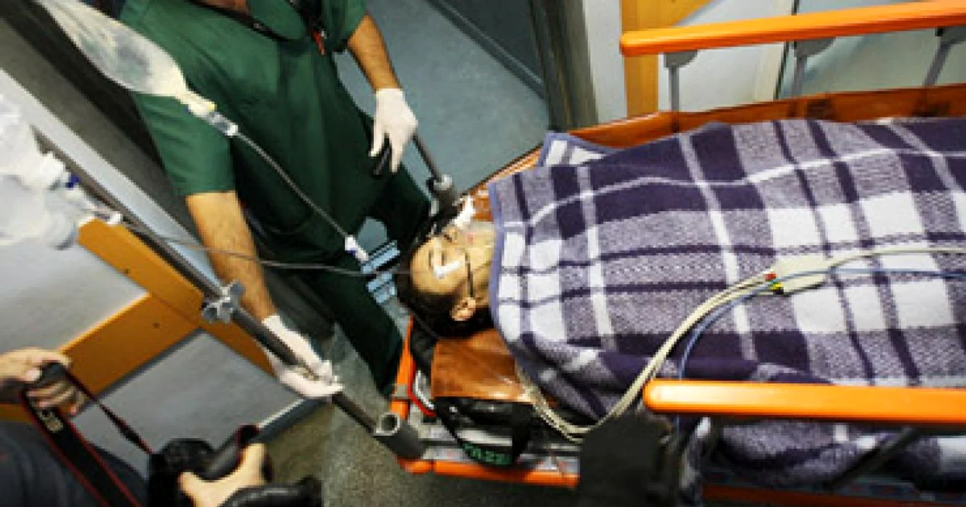 <b> Timişoara</b>: UPDATE Studentul suspectat de crima de la Medicină şi-a tăiat venele şi este la Spitalul Judeţean