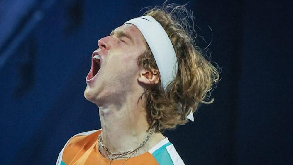 Andrey Rublev a explicat de ce se poartă uneori ca un posedat pe teren: Mă simt ca o persoană dependentă, în fiecare zi îmi este frică