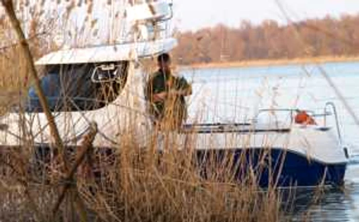 Au fost prinşi de poliţiştii de frontieră tulceni (foto: Garda de Coastă)