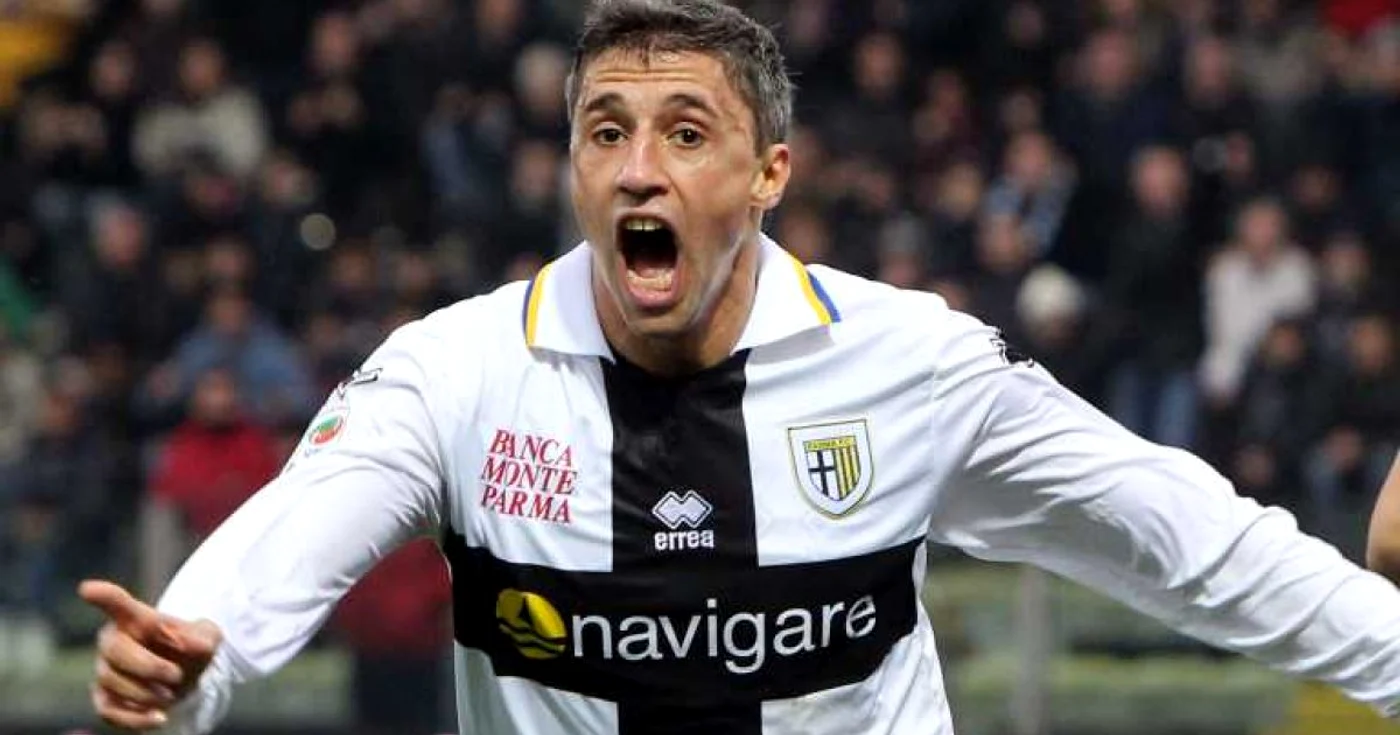 Hernan Crespo, în tricoul formației Parma, la care a revenit în sezonul 2009-2010  FOTO EPA