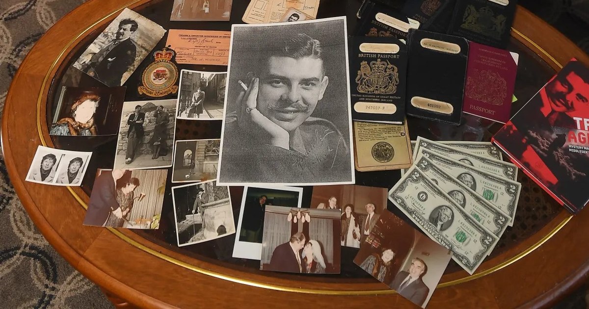 „James Bond” din viața reală? Povestea bărbatului care ar fi lucrat pentru servicii secrete și l-a întâlnit pe Stalin