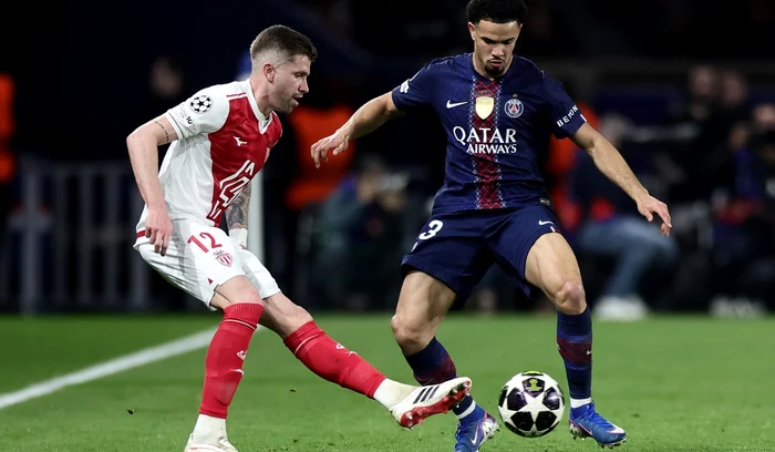 PSG (dreapta), campioana sezonului trecut (FOTO: EPA)