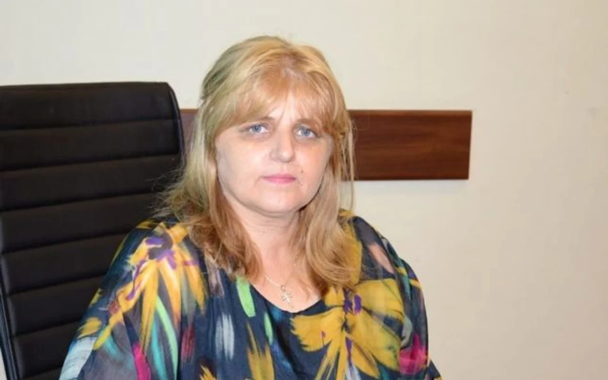 Profesoara Virginia Renţea, director al MEC şi consilier al ministrului Monica Anisie. Imagine: Facebook