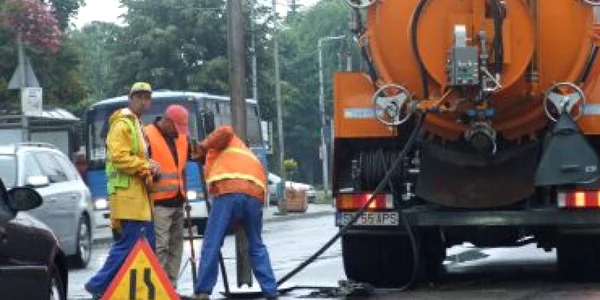 Satu Mare: Canalizare înfundată pe B-dul Bratianu