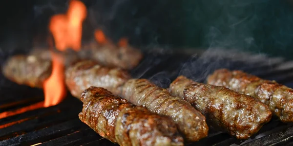 Mici - mititei FOTO Mediafax