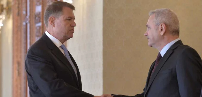 Klaus Iohannis şi Liviu Dragnea se războiesc de la distanţă