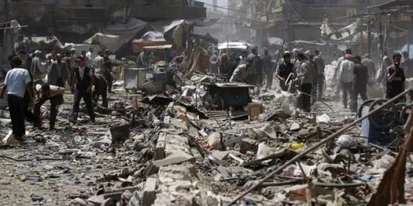 Orasul Douma dupa bombardamente FOTO Reuters