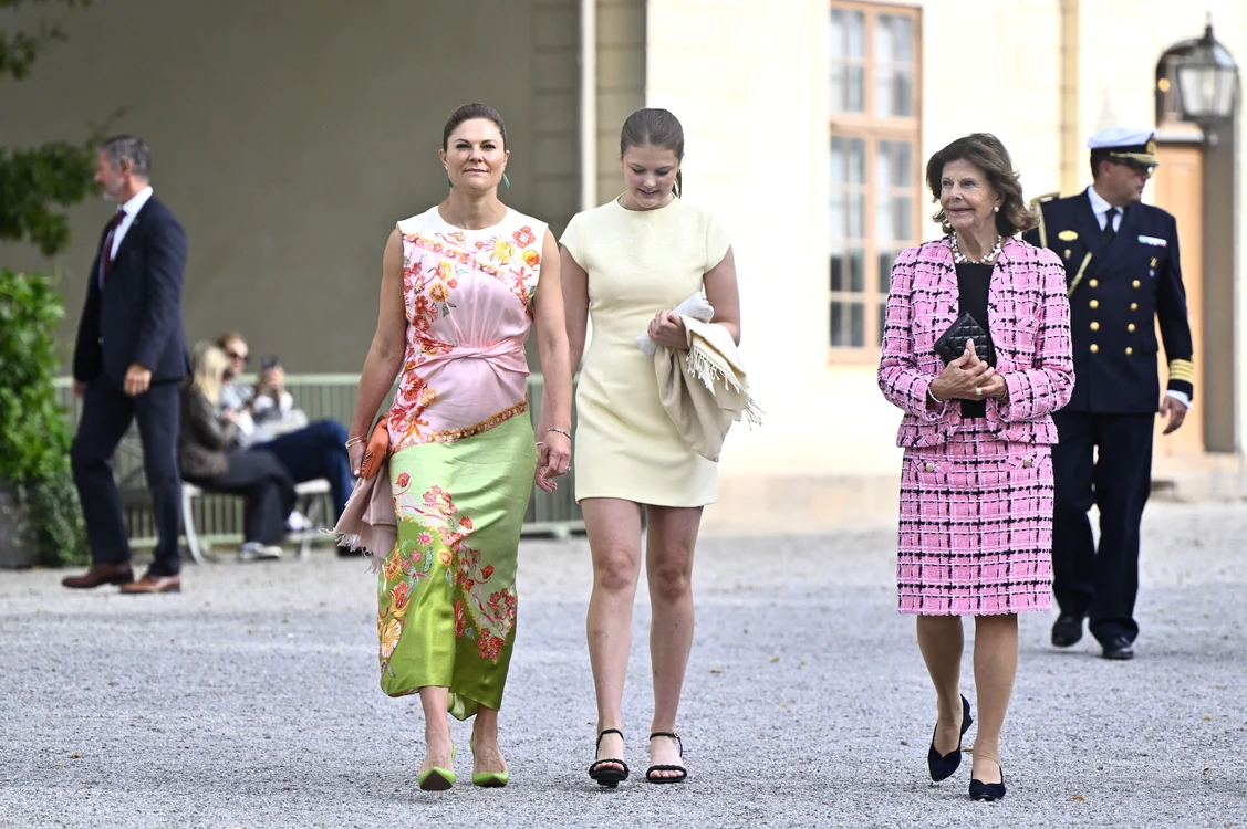 Regina Silvia, Prințesa Moștenitoare Victoria și Prințesa Estelle profimedia 1127955596 jpg