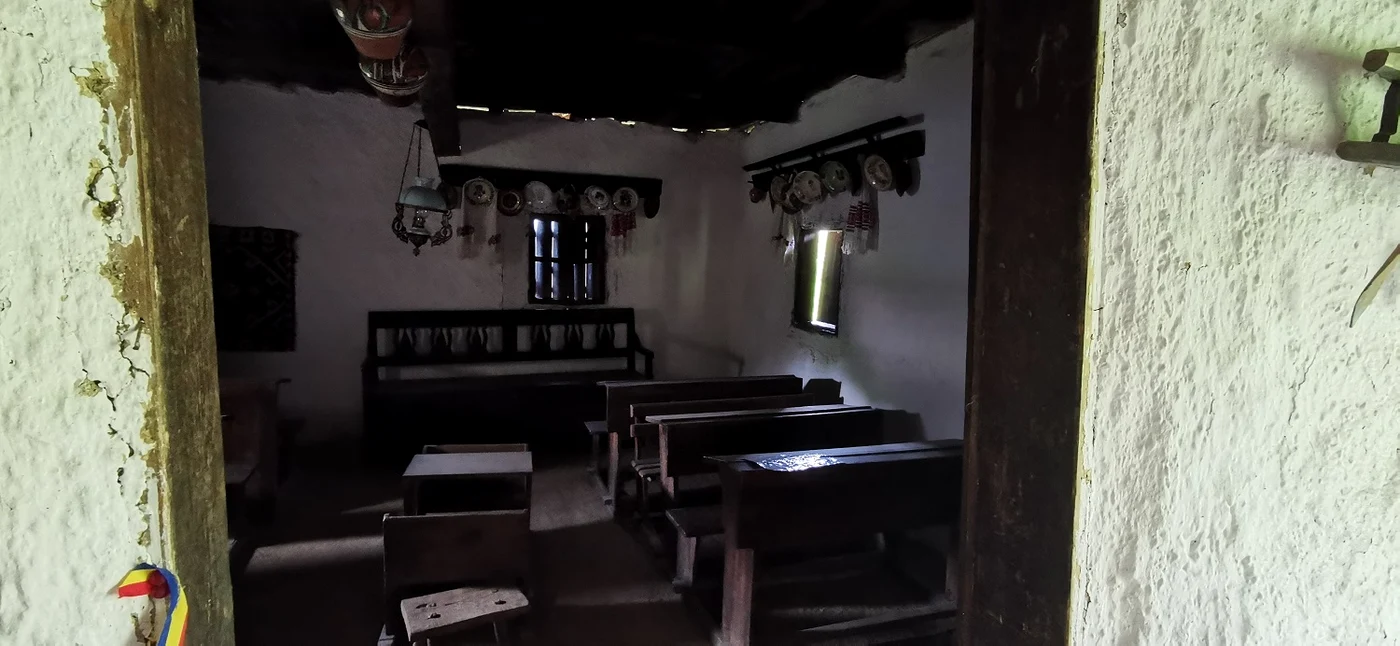 Sala de clasă din casa dascălului FOTO Angela Sabău