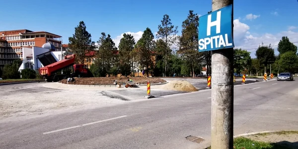 giratoriu hunedoara foto daniel guta adevarul