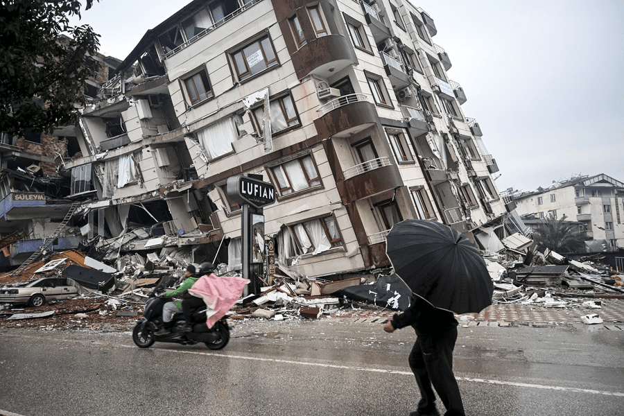 Peste 240 de replici în urma cutremurului care a zguduit luni Turcia și Siria