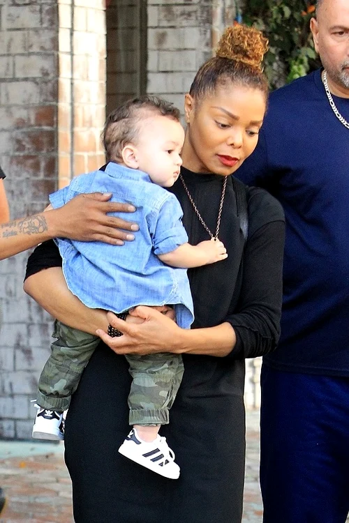 Janet Jackson and son Eissa do lunch at The Ivy jpeg