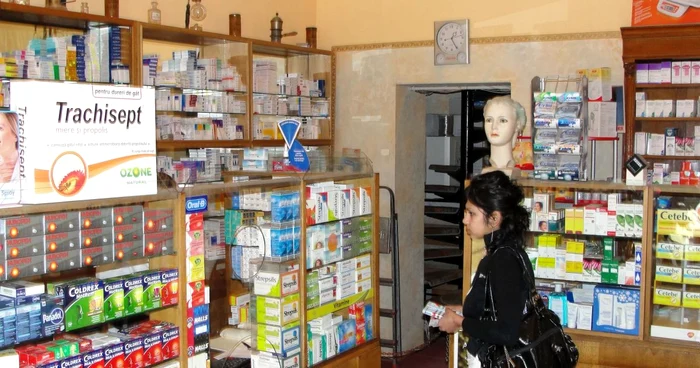 Farmacia Botifarm funcţionează cu program non stop